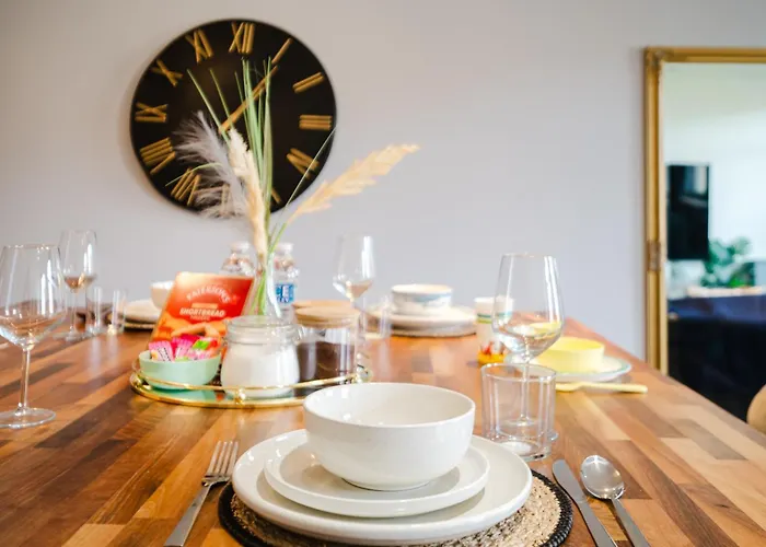 Premium Serviced Bradford (West Yorkshire)