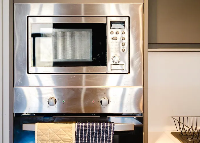 Premium Serviced 布雷得佛